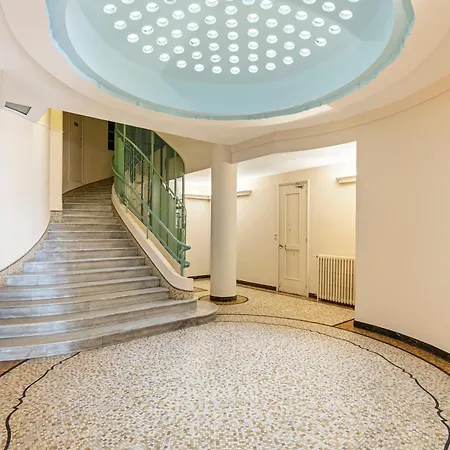 Aparthotel Mary Fshh